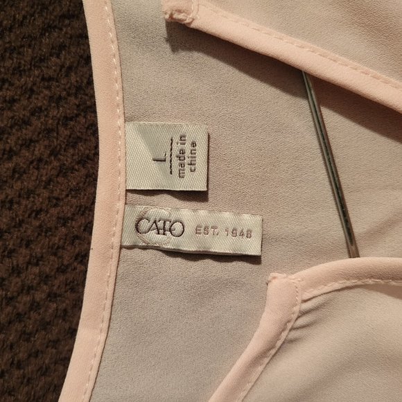 Top - Picture 2 of 4